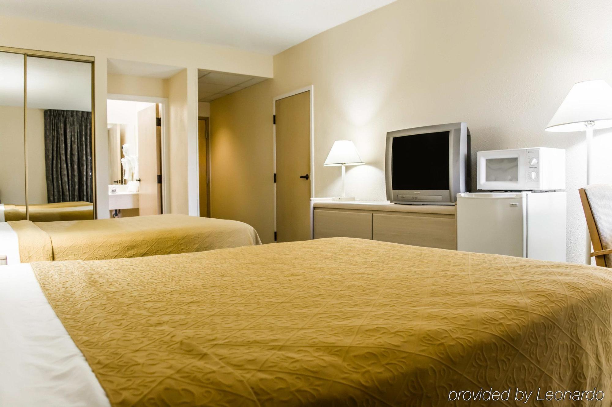 Quality Inn And Suites Golf Resort Golden Gate Εξωτερικό φωτογραφία