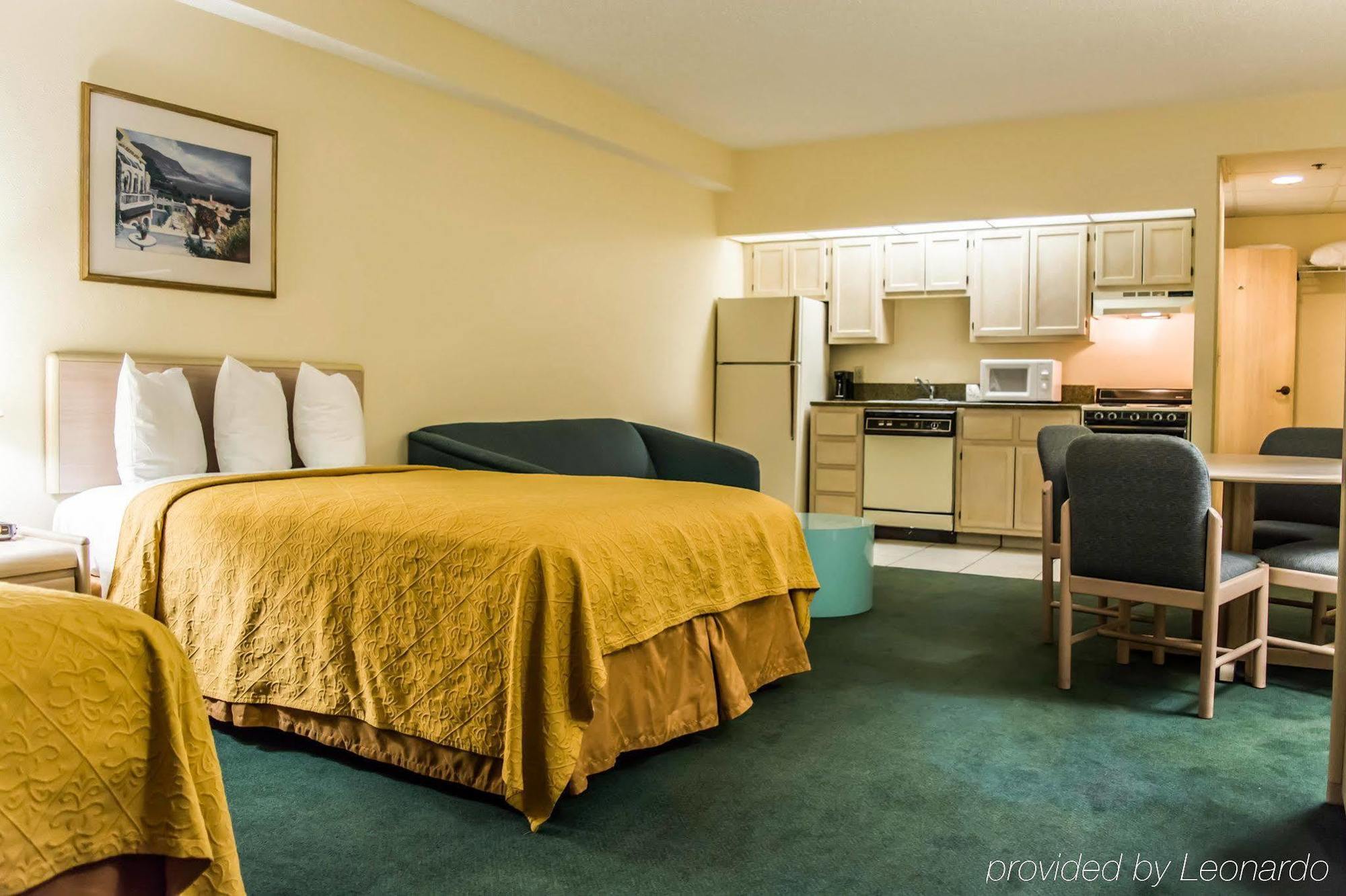 Quality Inn And Suites Golf Resort Golden Gate Εξωτερικό φωτογραφία